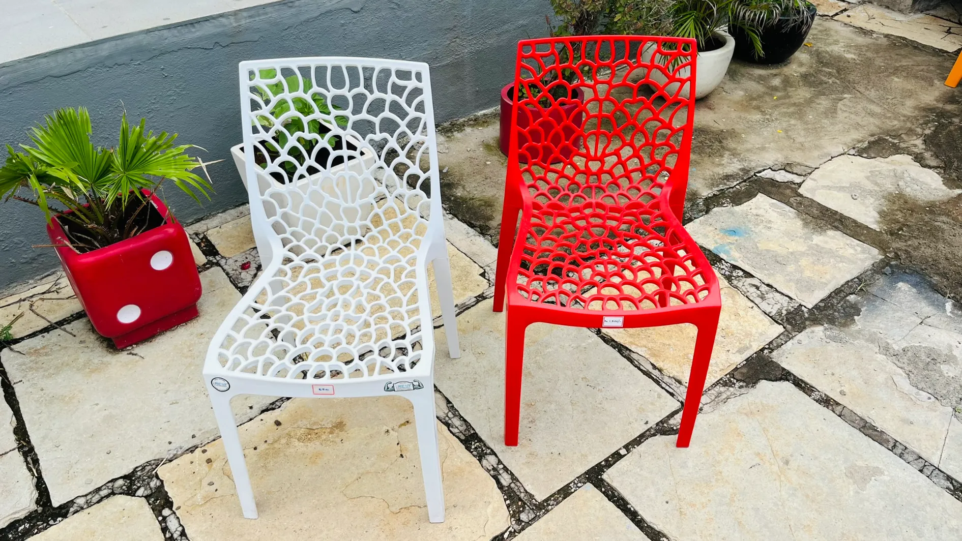 Chairs (27)